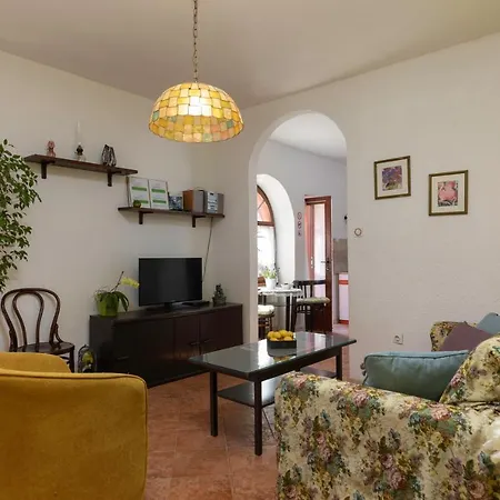 Below The Stars Appartement *