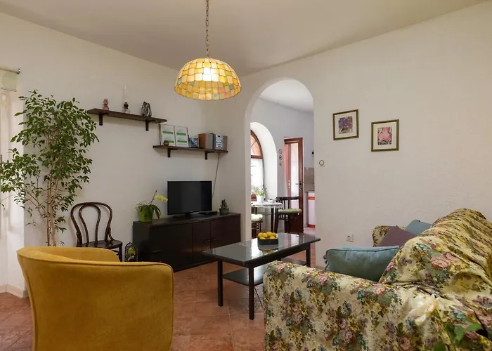 Below The Stars Διαμέρισμα *